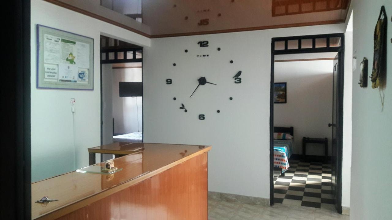 Hospedaje Santa Barbara Буґа Екстер'єр фото